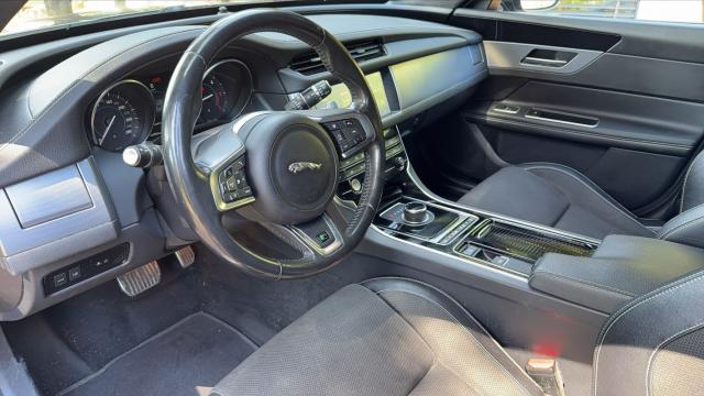 Jaguar Xf image 5
