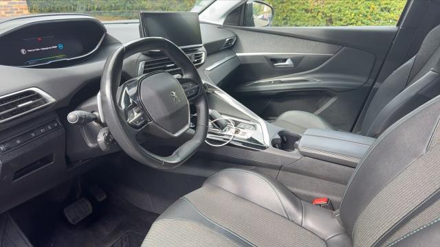Peugeot 3008 image 1