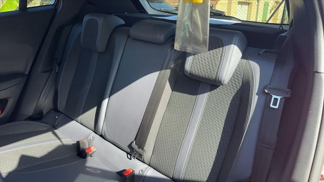 Peugeot 2008 image 4