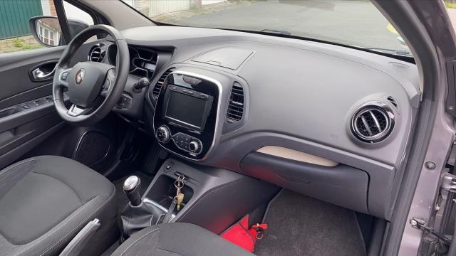 Renault Captur image 8