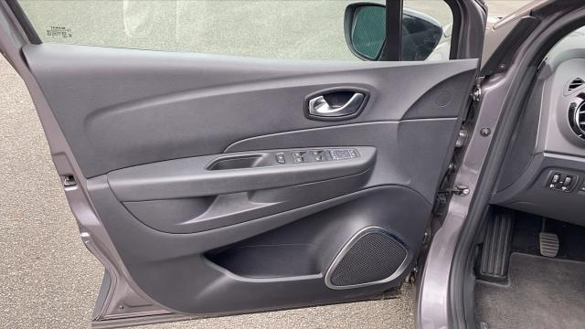 Renault Captur image 6