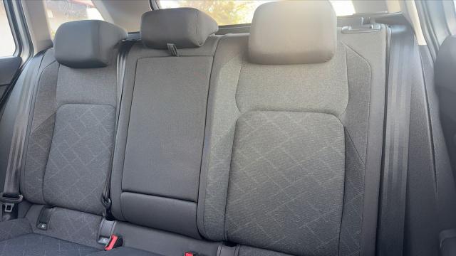 Volkswagen Golf Sw image 7
