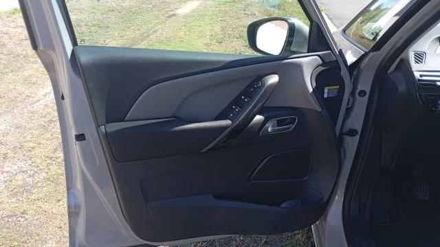 Citroen C4 Picasso image 3