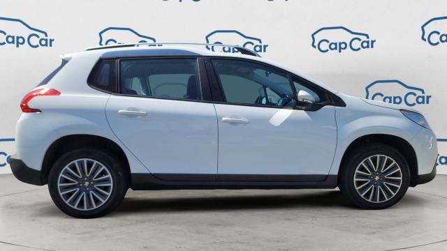 Peugeot 2008 image 8