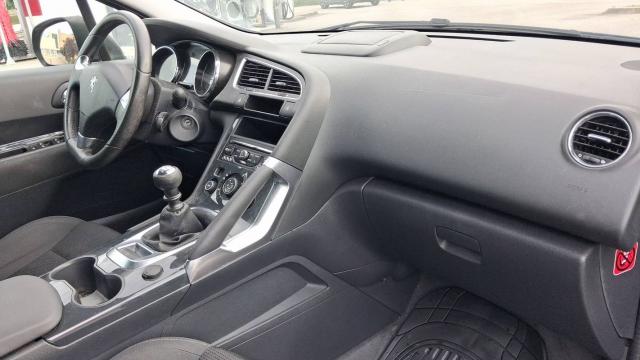 Peugeot 3008 image 5
