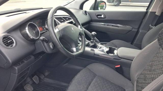 Peugeot 3008 image 4