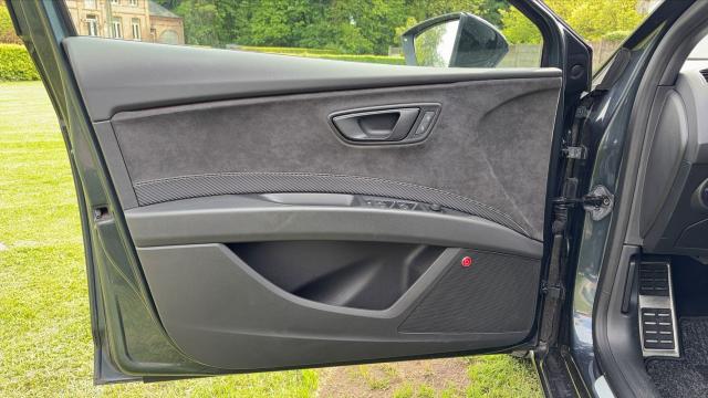 Seat Leon image 4