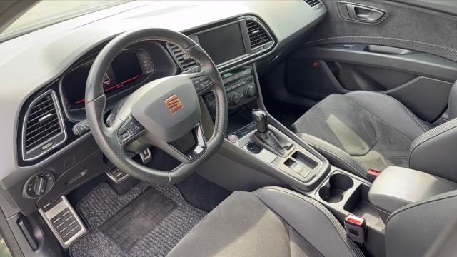 Seat Leon image 9