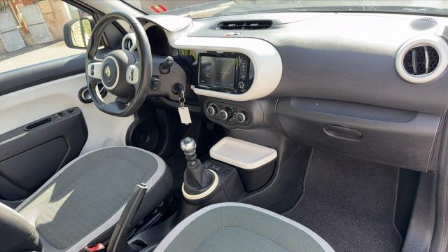 Renault Twingo image 9