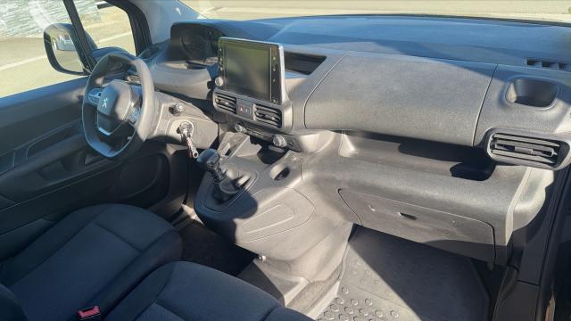 Peugeot Partner image 1