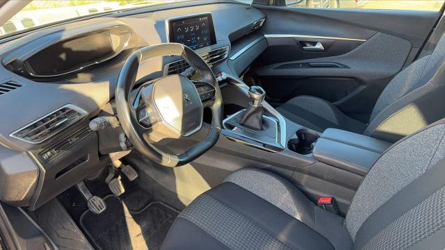 Peugeot 3008 image 5