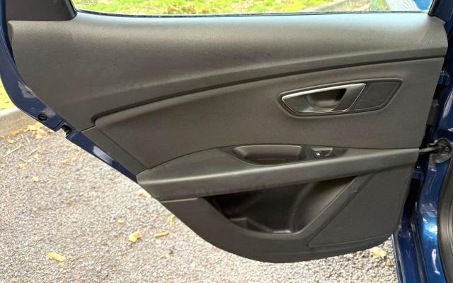 Seat Leon image 2