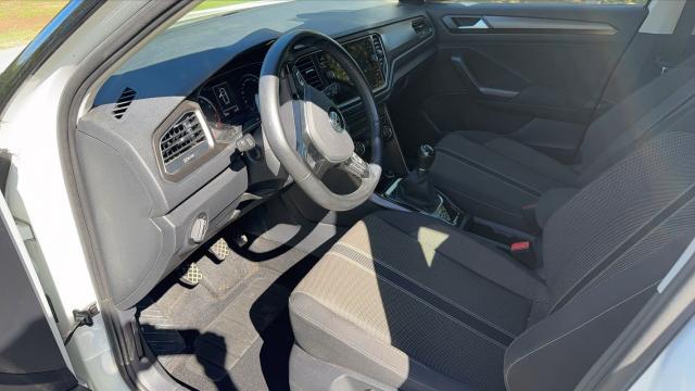 Volkswagen T-Roc image 1