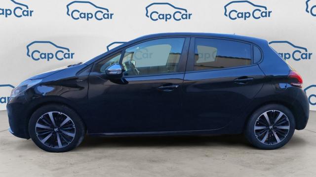 Peugeot 208 image 7