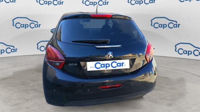 Peugeot 208 image 6