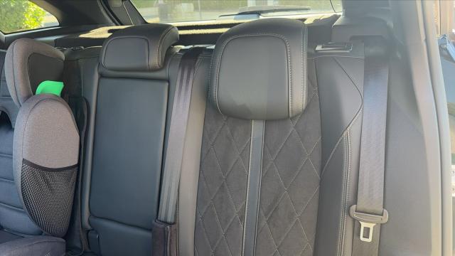 Peugeot 3008 image 2