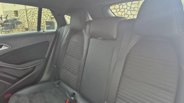 Mercedes Benz Cla Shooting Brake image 7