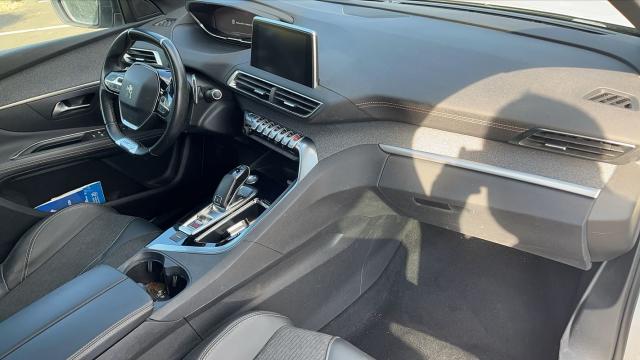 Peugeot 3008 image 8