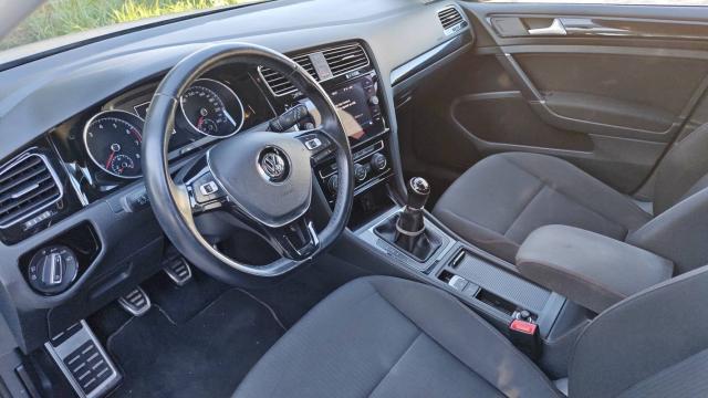 Volkswagen Golf image 8