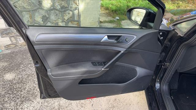 Volkswagen Golf image 1