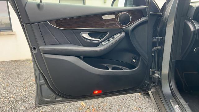 Mercedes Benz Classe Glc image 9