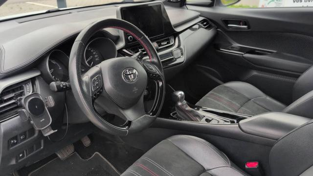 Toyota C-Hr image 7