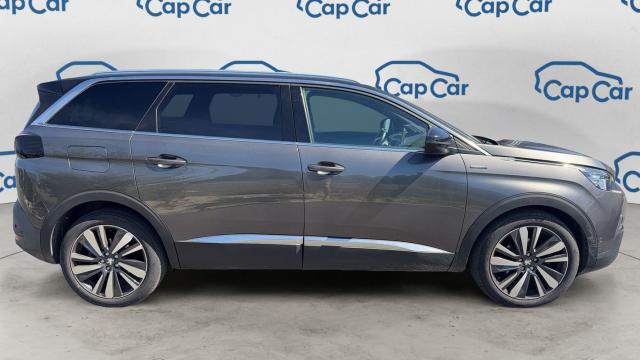 Peugeot 5008 image 1