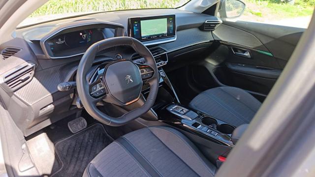 Peugeot E-208 image 3