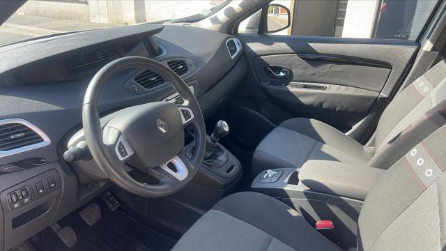 Renault Scénic image 6