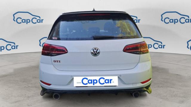 Volkswagen Golf image 8