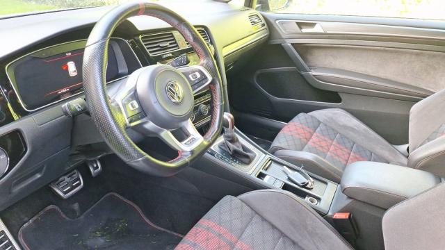 Volkswagen Golf image 7