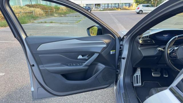 Peugeot 308 image 7