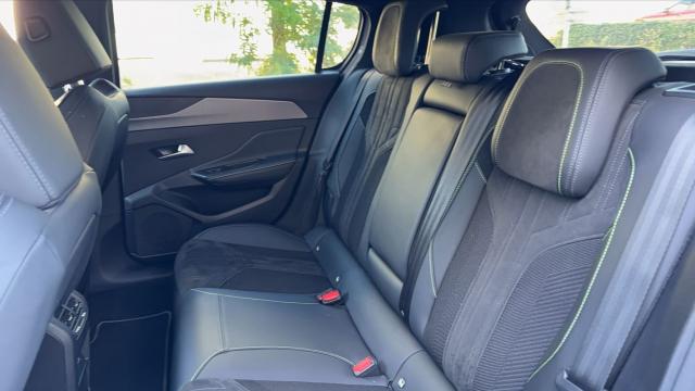 Peugeot 308 image 1