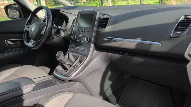 Renault Scénic image 7