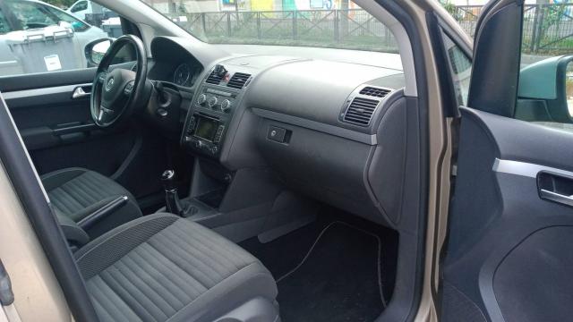 Volkswagen Touran image 5