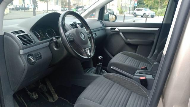 Volkswagen Touran image 8