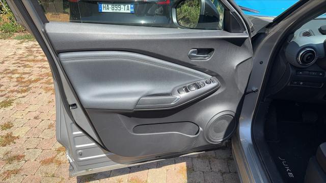 Nissan Juke image 5