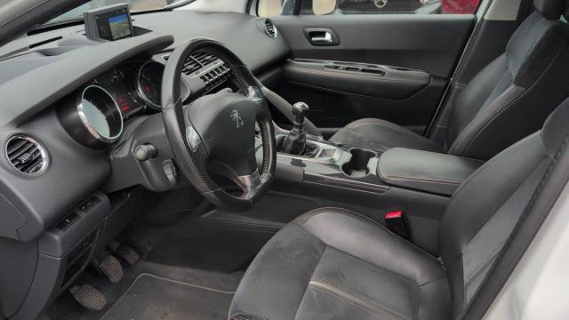 Peugeot 3008 image 6