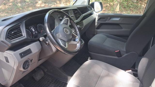 Volkswagen Transporter image 5