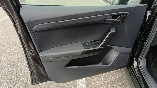 Seat Arona image 8