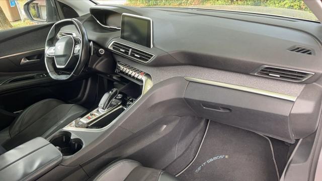 Peugeot 3008 image 8