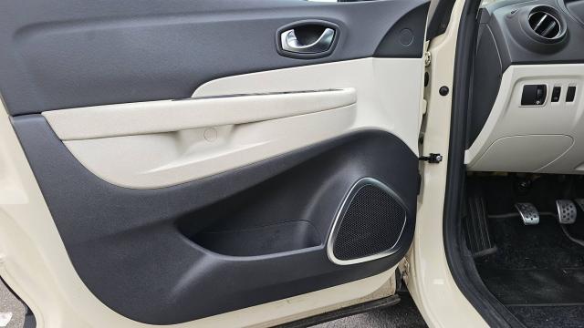 Renault Captur image 3