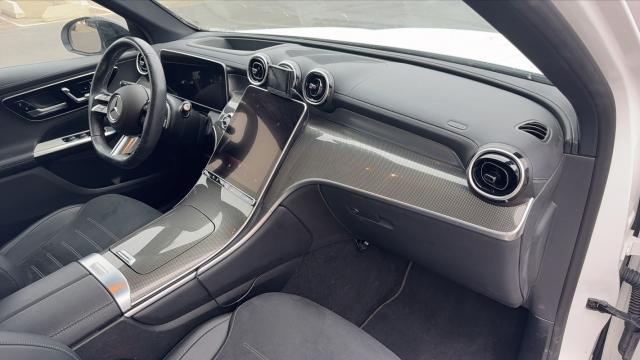 Mercedes Benz Glc image 2