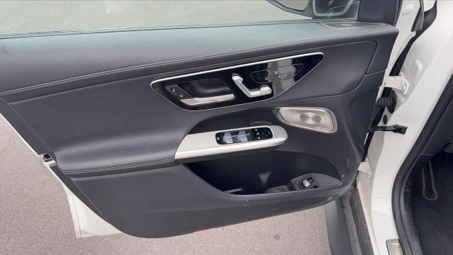 Mercedes Benz Glc image 7