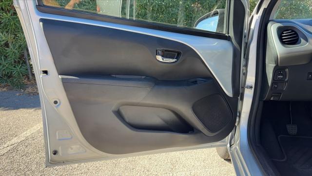 Peugeot 108 image 9