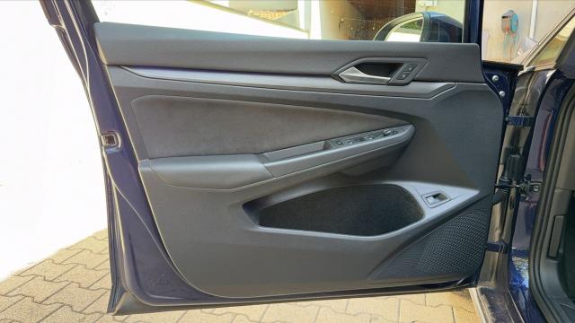 Volkswagen Golf image 5