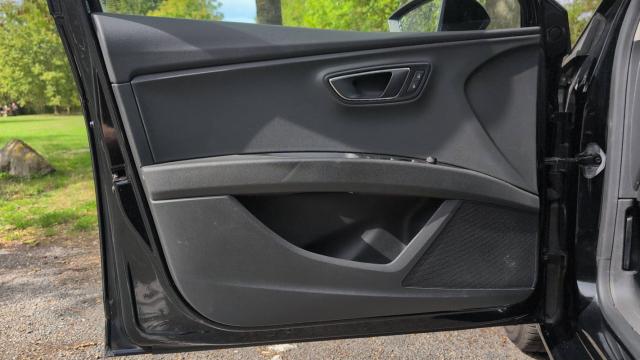 Seat Leon image 3