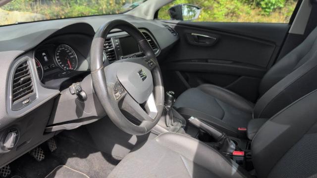 Seat Leon image 1