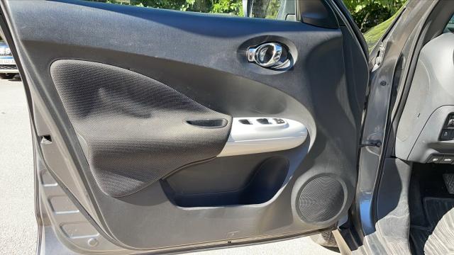 Nissan Juke image 9