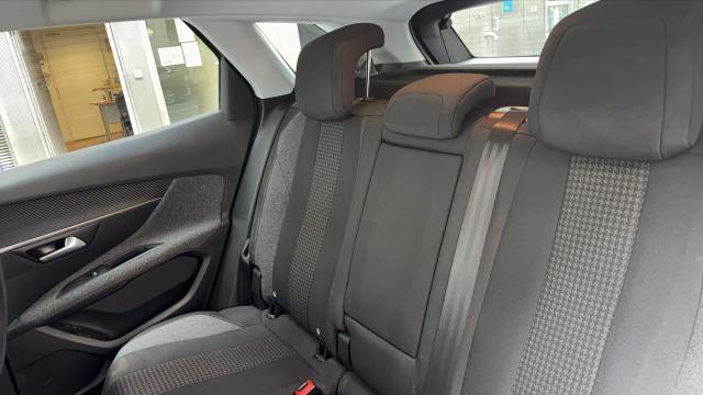 Peugeot 3008 image 1